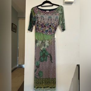 Pretty patterned Italian spring dress.